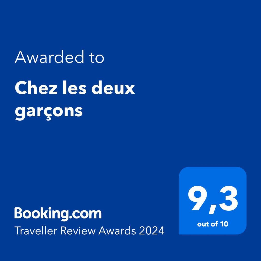 Chez Les Deux Garcons Apartment Монруж Екстериор снимка